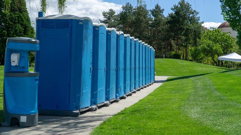 there are environmentally friendly porta potty rental options available, such as units with recycled materials and low-flush technology